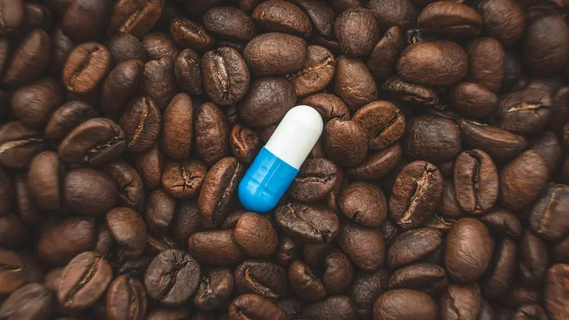 لا تشرب القهوة مع هذه الأدوية.. تحذيرات جديدة تكشف تفاعلات خطيرة على الصحة